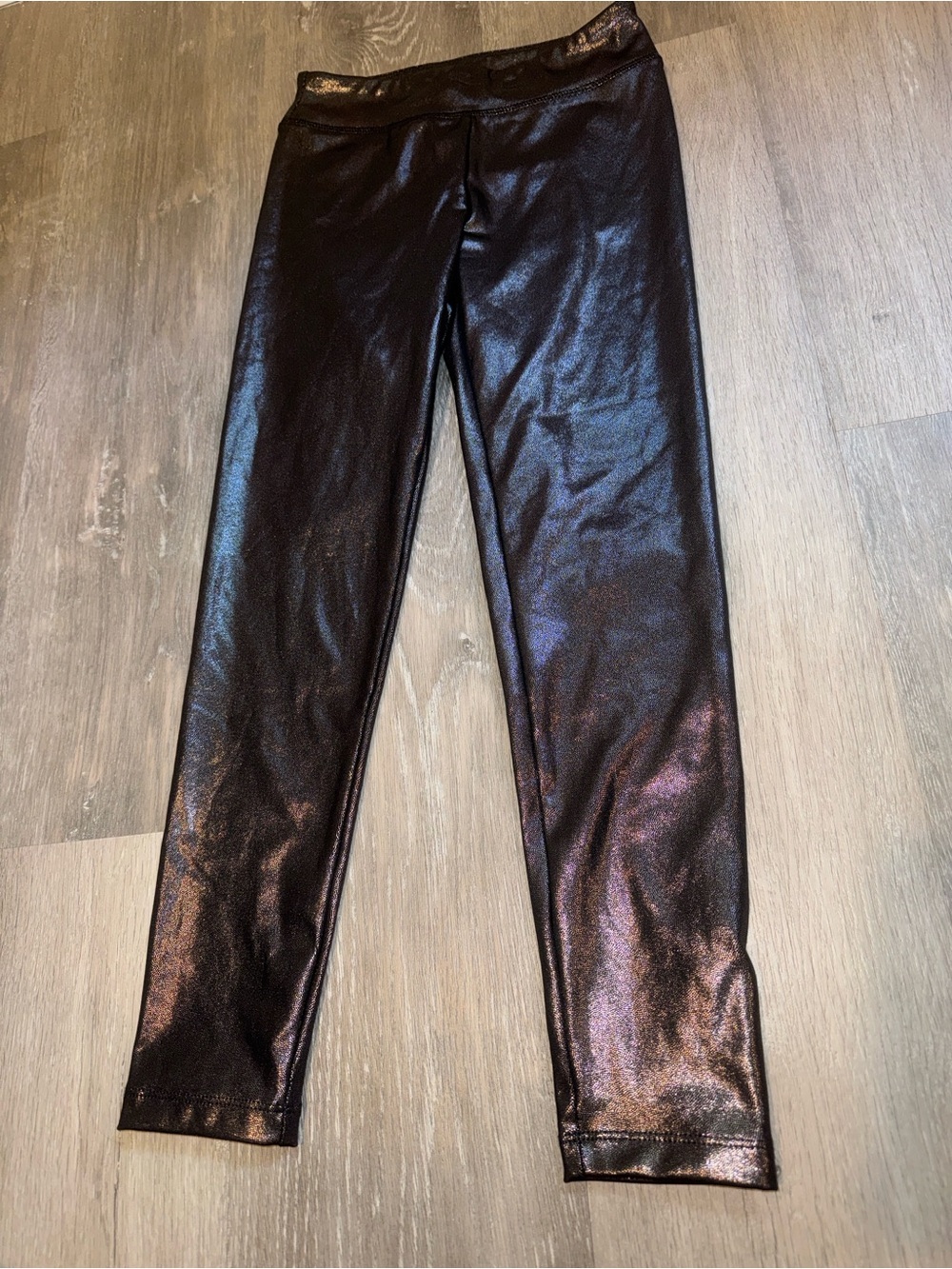 Girls shiny leggings